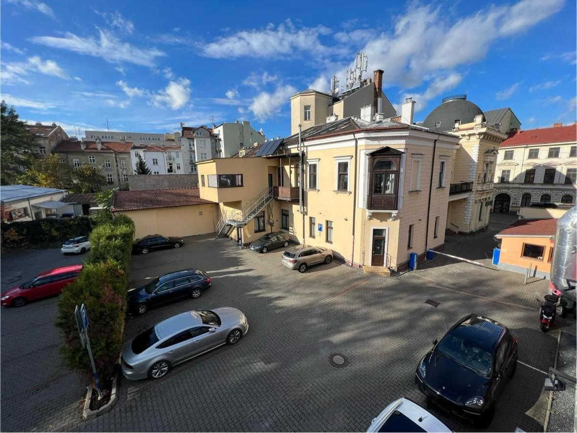 Palac Anezka D1 Брно Экстерьер фото